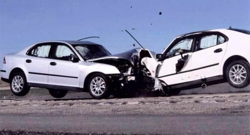emergency vehicle recovery after accident