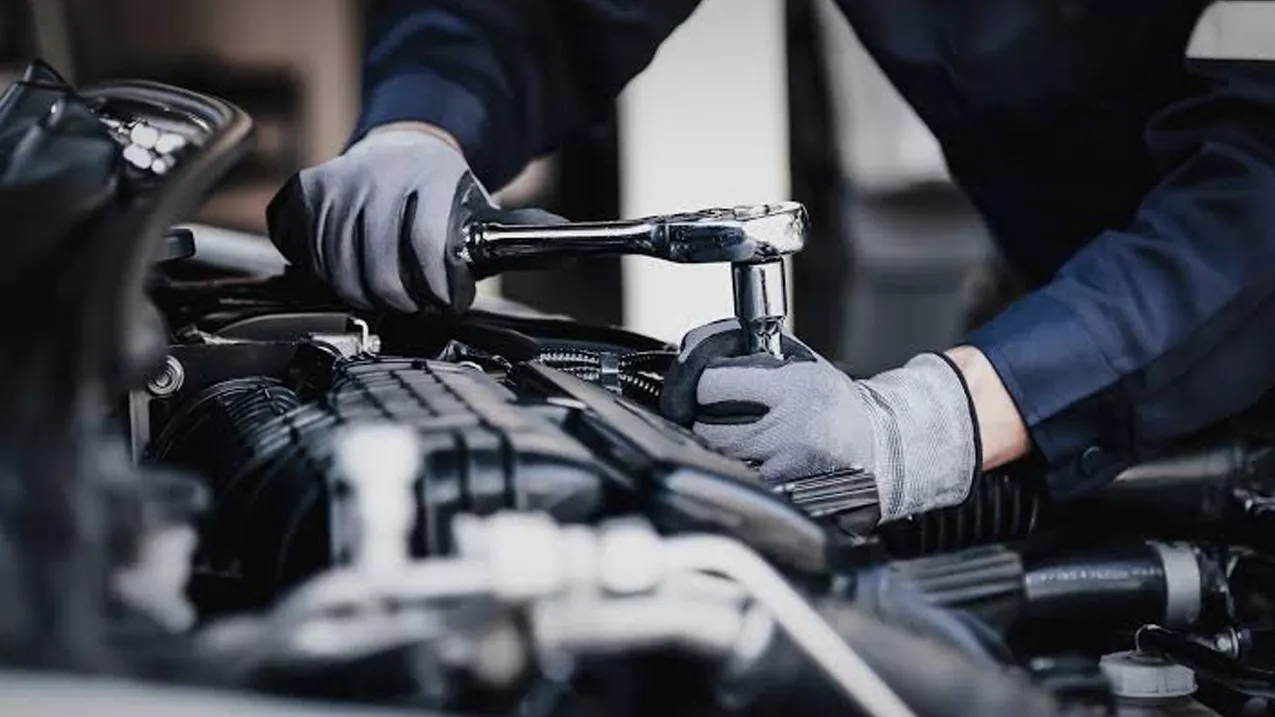 car-repair-6a49ea90ef25b